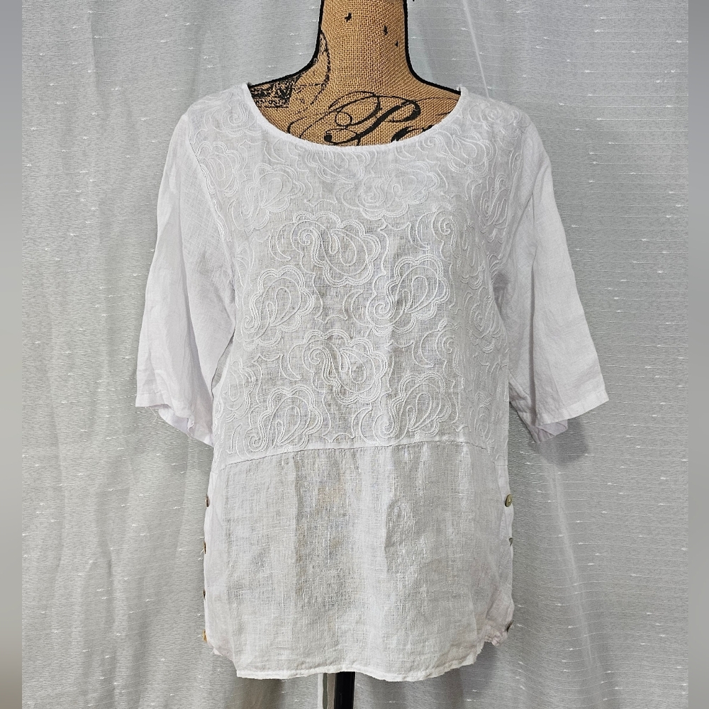LUNGO L’ARNO 100% linen white embroidered floral Sz L